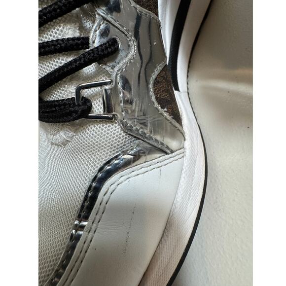 MICHAEL Michael Kors white wedge sneaker animal print & silver trim Sz 7 - Picture 9 of 14